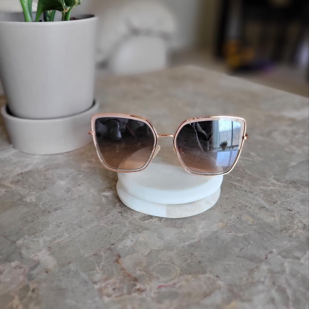 Square Cat Eye Rose Gold Frames - image 2